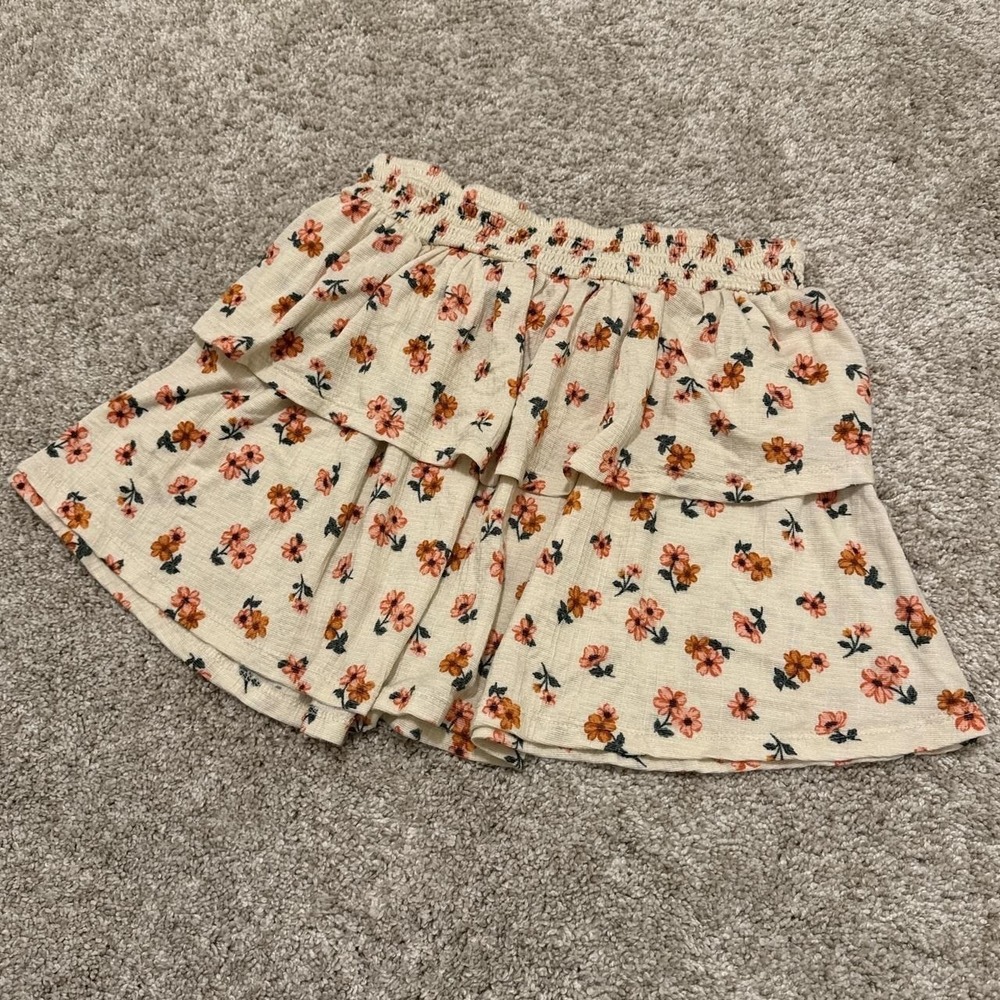 Primark Floral Tiered Mini Skirt | Cream with Peach & Rust Flower Print | XS